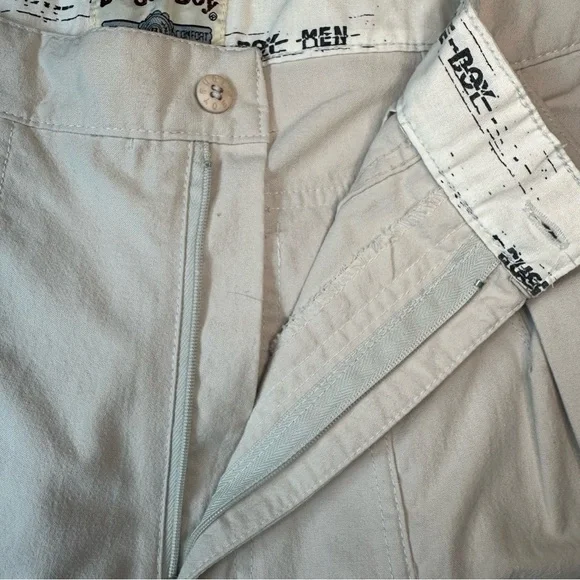 Vintage Bugle Boy Patch Work Limited Edition Khaki Trousers. Size 34L. - Picture 3 of 9